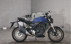 HONDA CB250R MC52
