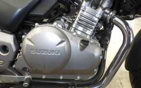 SUZUKI GSR250S