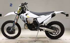 HUSQVARNA TE250I 2010