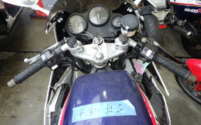 YAMAHA FZR250 2003 2KR