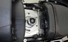 YAMAHA VMAX Gen.2 2010