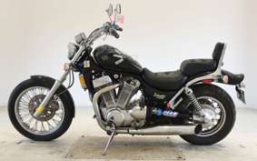 SUZUKI INTRUDER 1400
