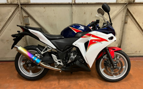 HONDA CBR250R MC41