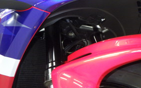 HONDA CBR600RR 2025 PC40