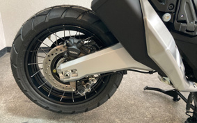 HONDA X-ADV 750 2026 RH21