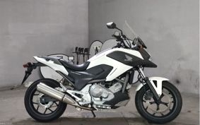 HONDA NC700X RC63