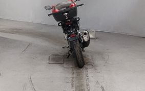 HONDA CB250R MC52