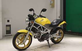 HONDA VTR 250 Gen. 2 MC33