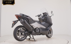 YAMAHA T-MAX 560 T 2026 SJ21J