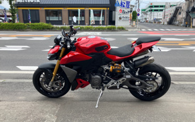 DUCATI STREET FIGHTER V2S 2025 3000
