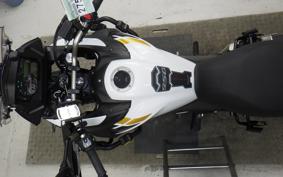 SUZUKI Vｽﾄﾛｰﾑ650XTA C733M