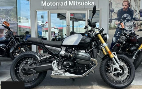 BMW R12 nine T 0196