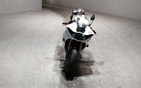 YAMAHA YZF-R1 2010 RN23