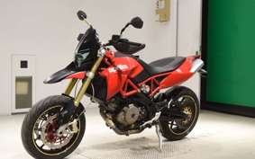 APRILIA DORSODURO 750 2009