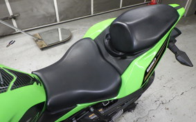 KAWASAKI ZX-25R 2002 ZX250E