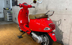 VESPA LX125