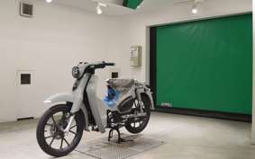 HONDA C125 SUPER CUB JA71