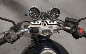 SUZUKI INAZUMA 400 GK7BA