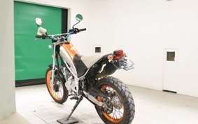 YAMAHA TRICKER