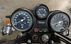 SUZUKI GT750 1976 GT750B