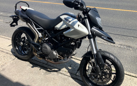 DUCATI HYPERMOTARD 796 2011 B101A