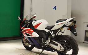 HONDA CBR1000RR 2005 SC57
