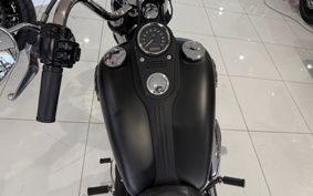 HARLEY HARLEY FXDB1580 2013 GX4