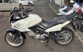 SUZUKI DL650 ( V-Strom 650 ) 2011 B1111