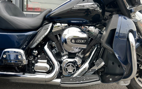 HARLEY FLHTCU 2013 MAL