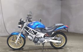 HONDA VTR 250 MC33