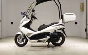 HONDA PCX150ﾔﾈﾂｷ 2022 KF12