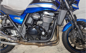 KAWASAKI ZRX1200 DAEG 2014 ZRT20D