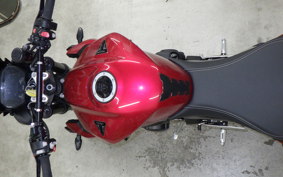 TRIUMPH STREET TRIPLE RS 2024