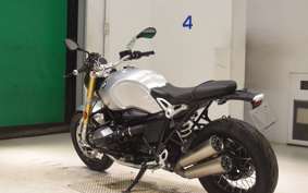 BMW R NINE T 2024