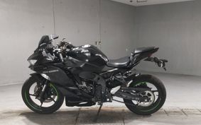 KAWASAKI NINJA ZX-25R ZX250E