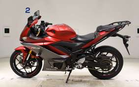 YAMAHA YZF R-3 2019 RH13J