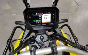 SUZUKI DL650 ( V-Strom 800 ) EM1BA