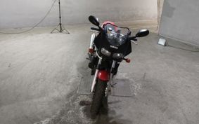 YAMAHA FZ400 4YR