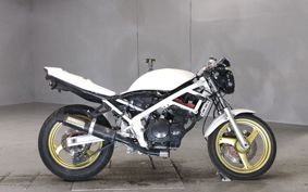 SUZUKI BANDIT250-1 GJ77A