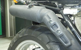 YAMAHA TW225