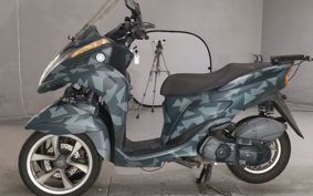 YAMAHA TRICITY 125 SE82J