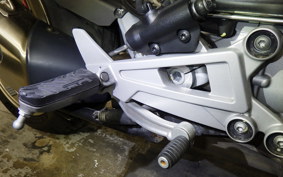 MOTO GUZZI V100 MANDELLO 2023