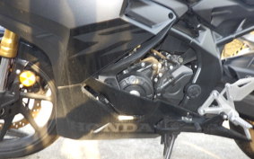HONDA CBR250RR A MC51