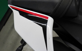 YAMAHA YZF-R6 2019