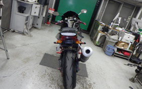 YAMAHA YZF-R1 2004