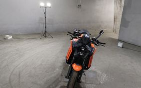 KTM 1390 SUPER  DUKE R EVO V3940