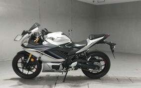 YAMAHA YZF-R3 2019 RH13J