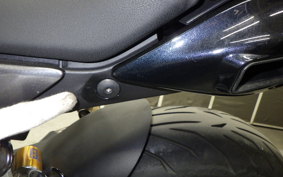 MOTO GUZZI V100 MANDELLO S 2023