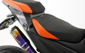 KTM 1290 SUPER DUKE R 2022 V3940