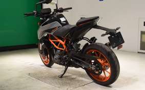 KTM 390 DUKE 2023